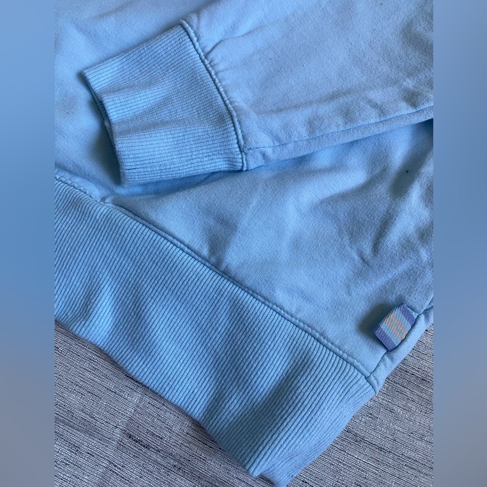Fila Women’s Pastel Blue Crewneck Sweatshirt shirt size  M - Picture 2 of 7